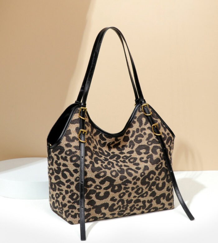 Leopard Print Shoulder Tote Bag with Inner Pouch – Adjustable Strap Hobo Purse for Women - Image 4